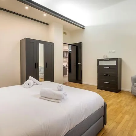 Apartmán Comfortable 3 Bedrooms Few Steps From Duomo Milán