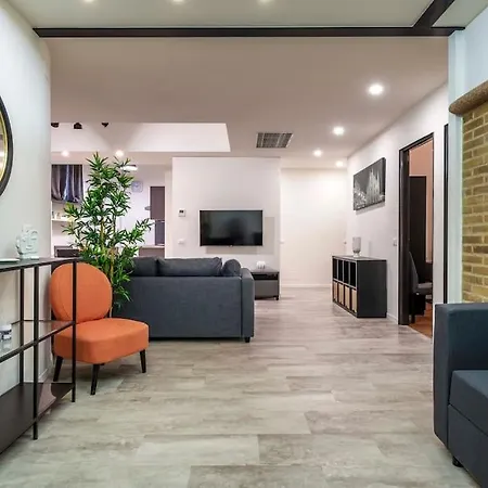 Comfortable 3 Bedrooms Few Steps From Duomo Milão