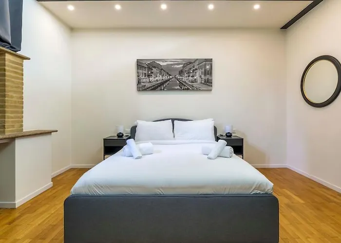 Comfortable 3 Bedrooms Few Steps From Duomo Milan